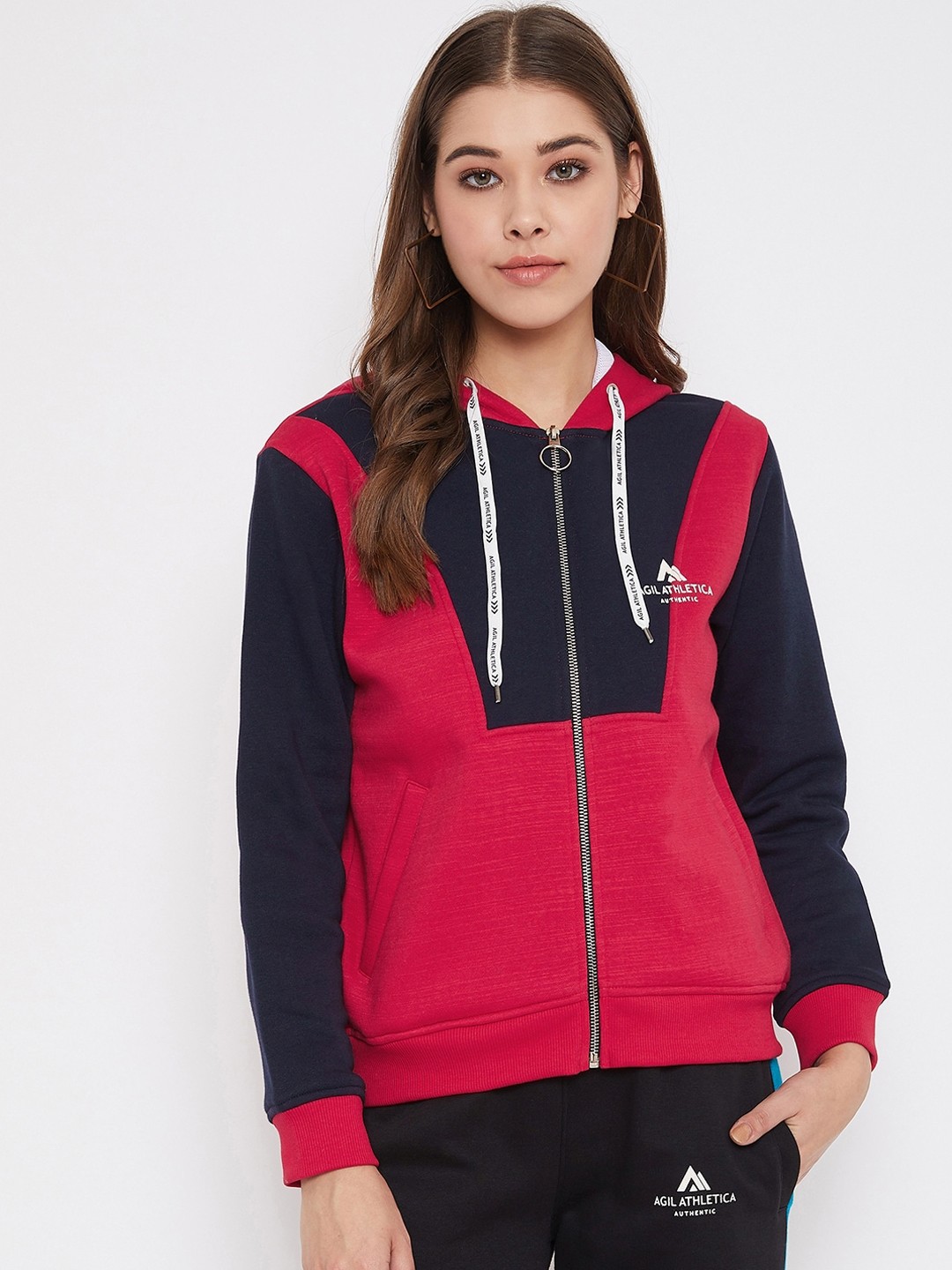 

AGIL ATHLETICA Women Red Colourblocked Lightweight Tailored Jacket