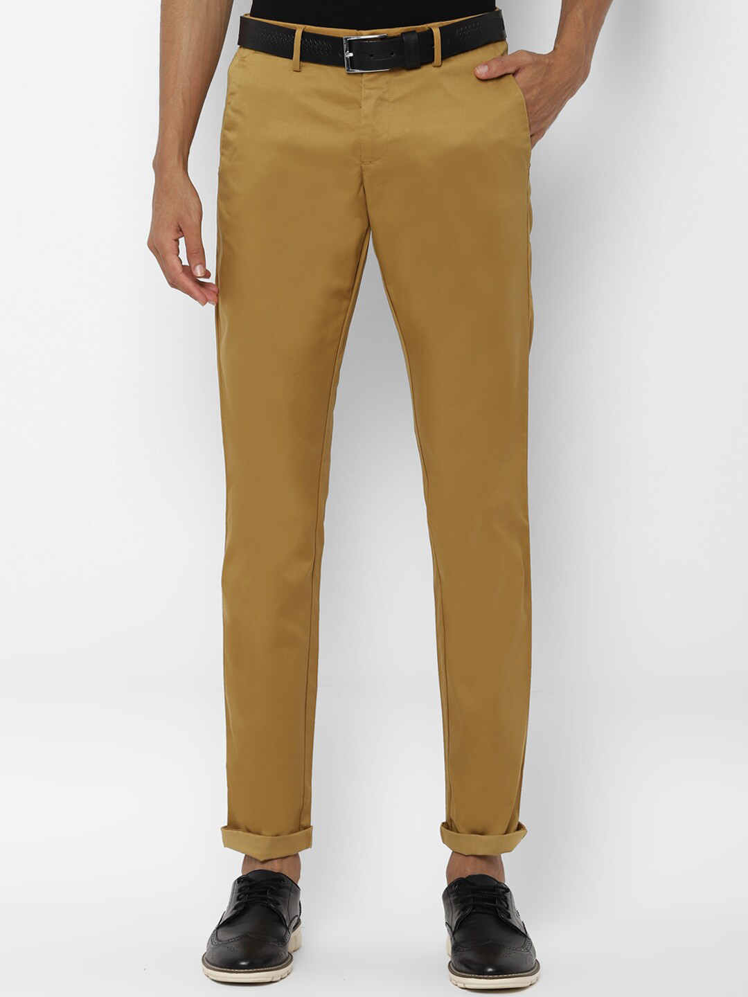 

Allen Solly Men Khaki Slim Fit Solid Regular Trousers