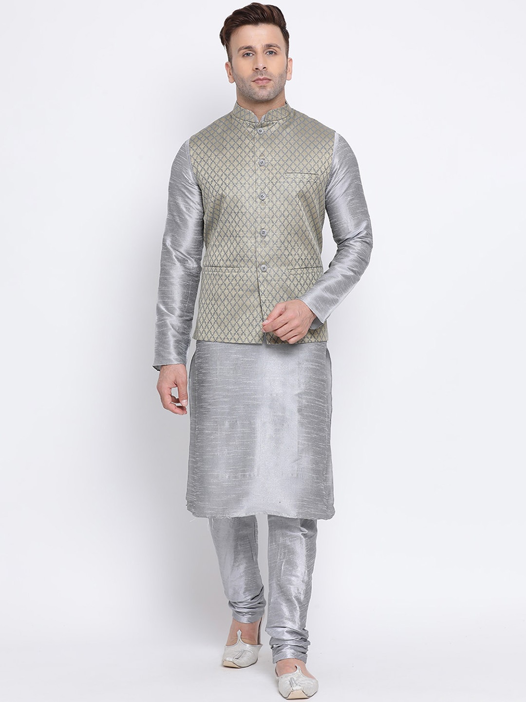 

NAMASKAR Men Grey & Silver-Toned Woven Design Kurta with Churidar