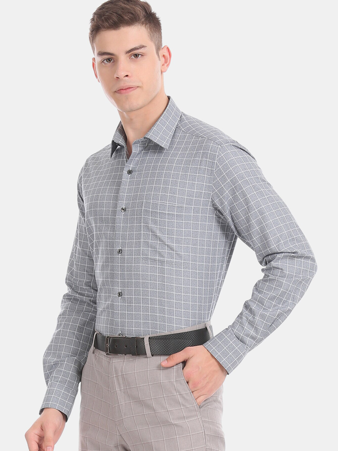 

Arrow Men Grey & Off-White Slim Fit Checked Formal Shirt