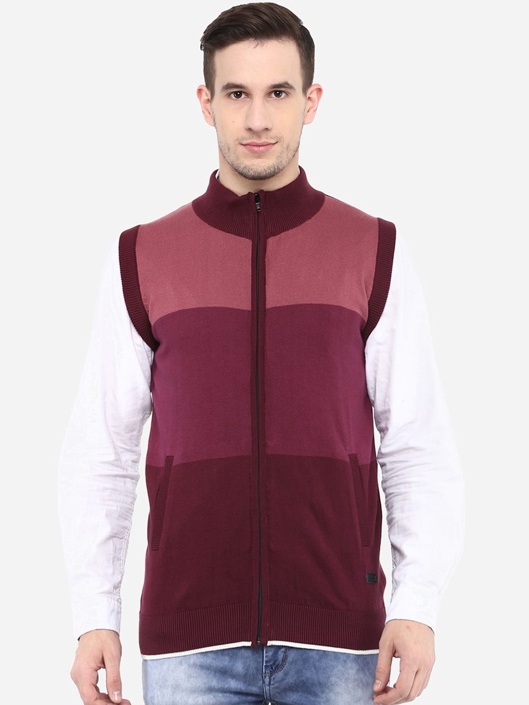 Red Chief Men Maroon Colourblocked Sweater