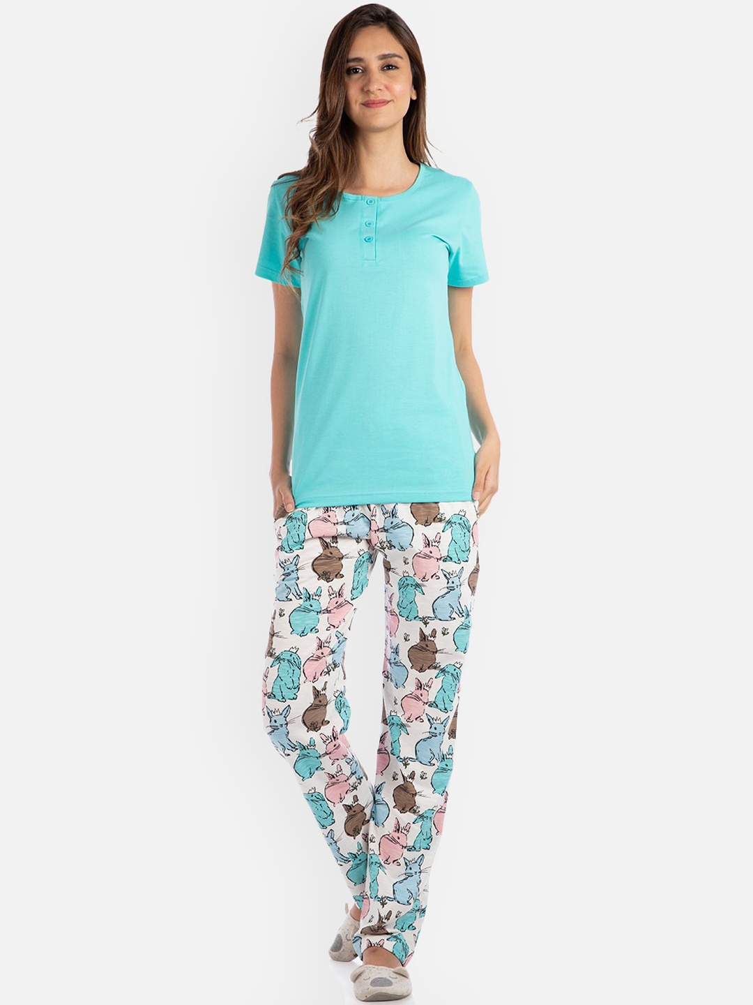 

Nite Flite Women Turquoise Blue & White Nightsuit