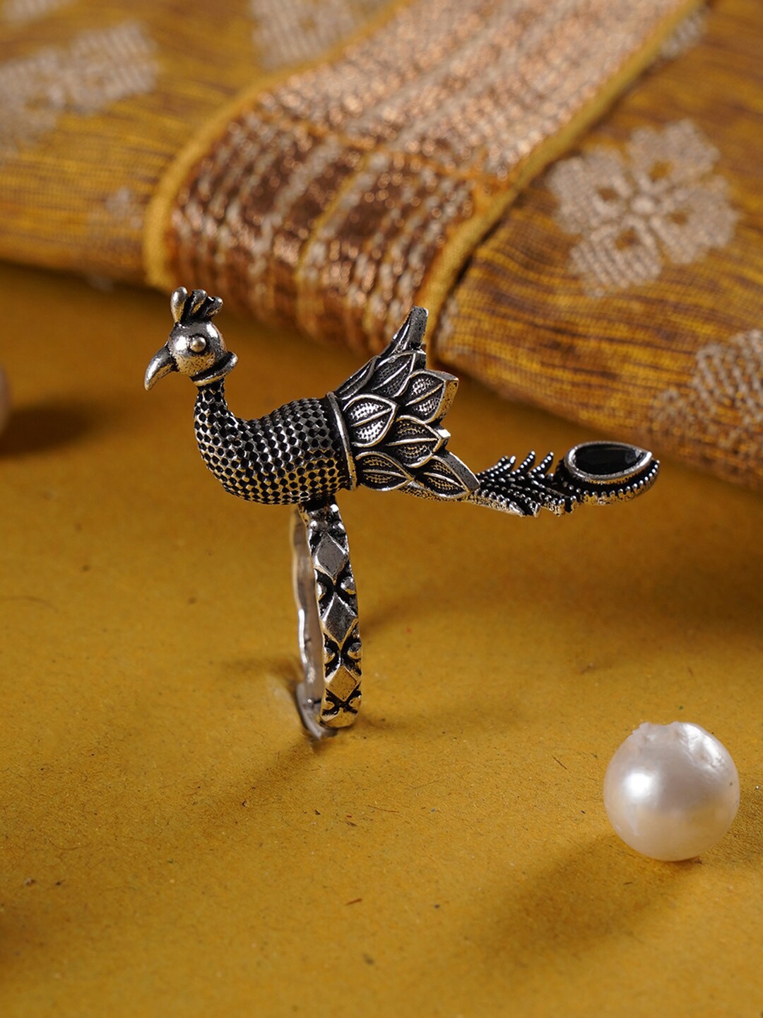 

Shoshaa Oxidized Silver-Plated Handcrafted Finger Ring