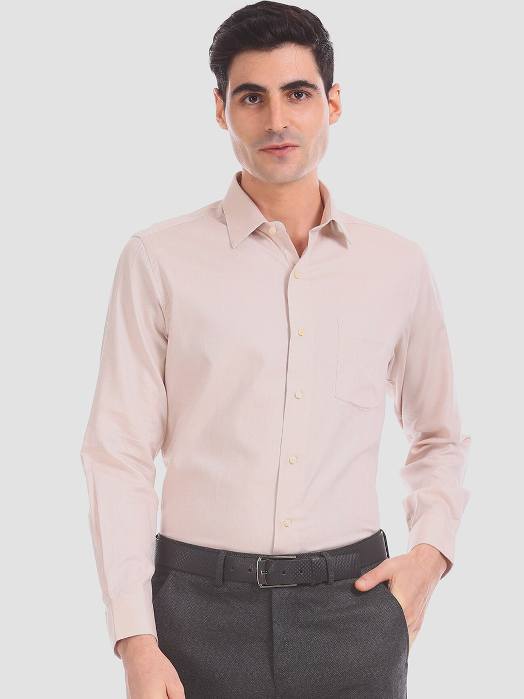 

Arrow Men Beige Regular Fit Self Design Formal Shirt