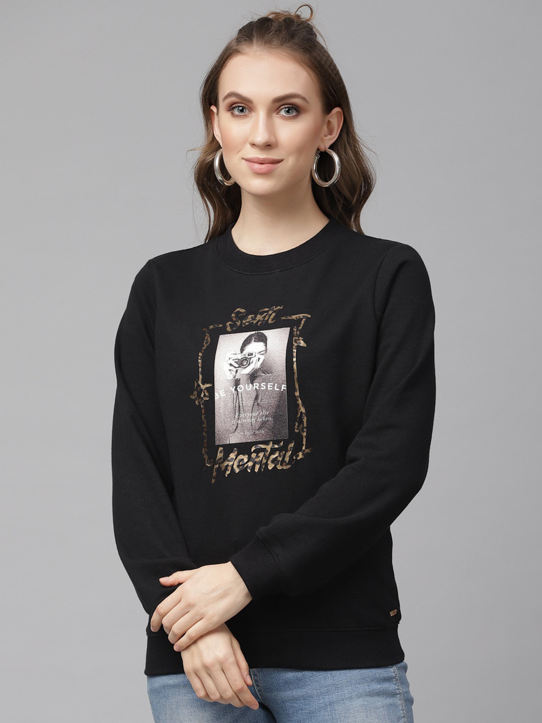 

KASSUALLY Women Black Printed Sweatshirt