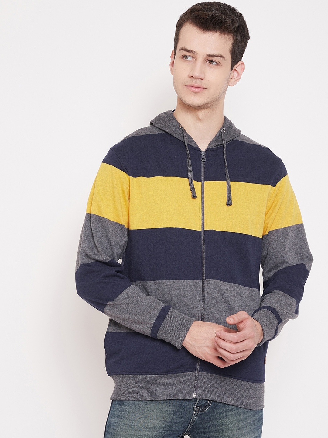 

Austin wood Men Grey & Navy Blue Colourblocked Hooded Sweatshirt