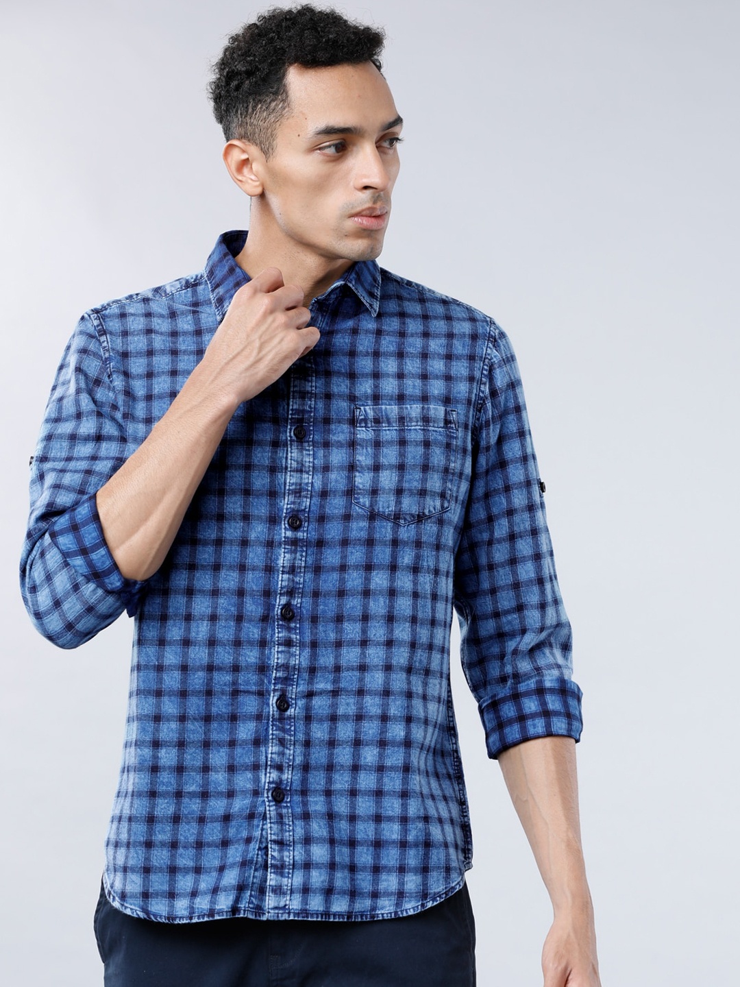 

HIGHLANDER Men Blue Slim Fit Checked Casual Shirt