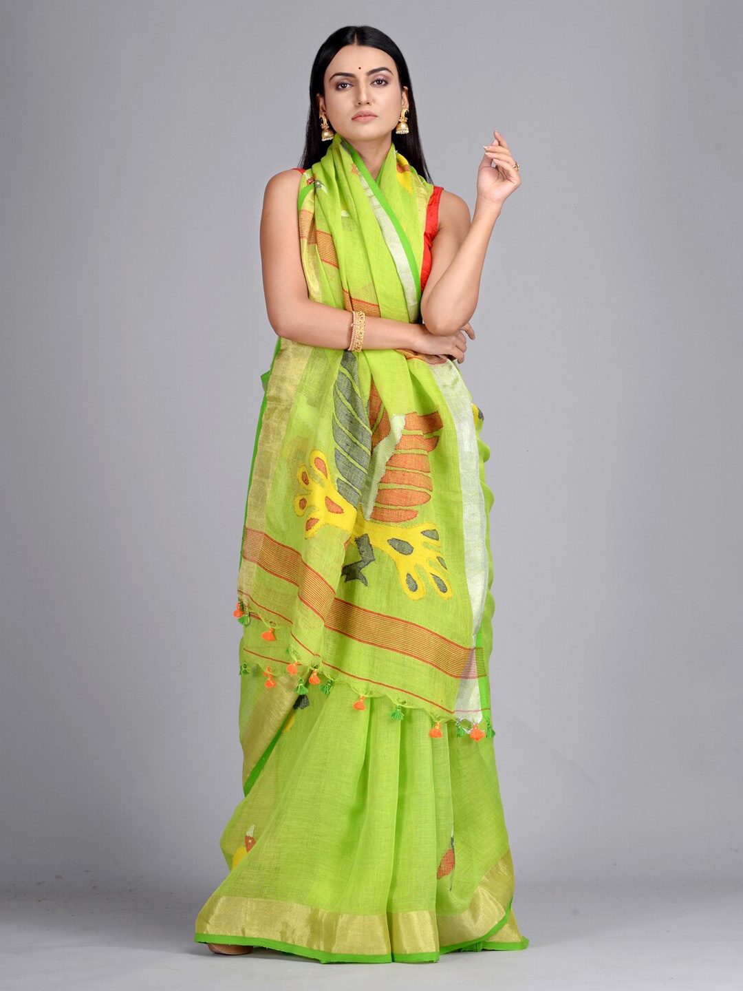 

Mitera Green & Orange Pure Linen Woven Design Taant Saree