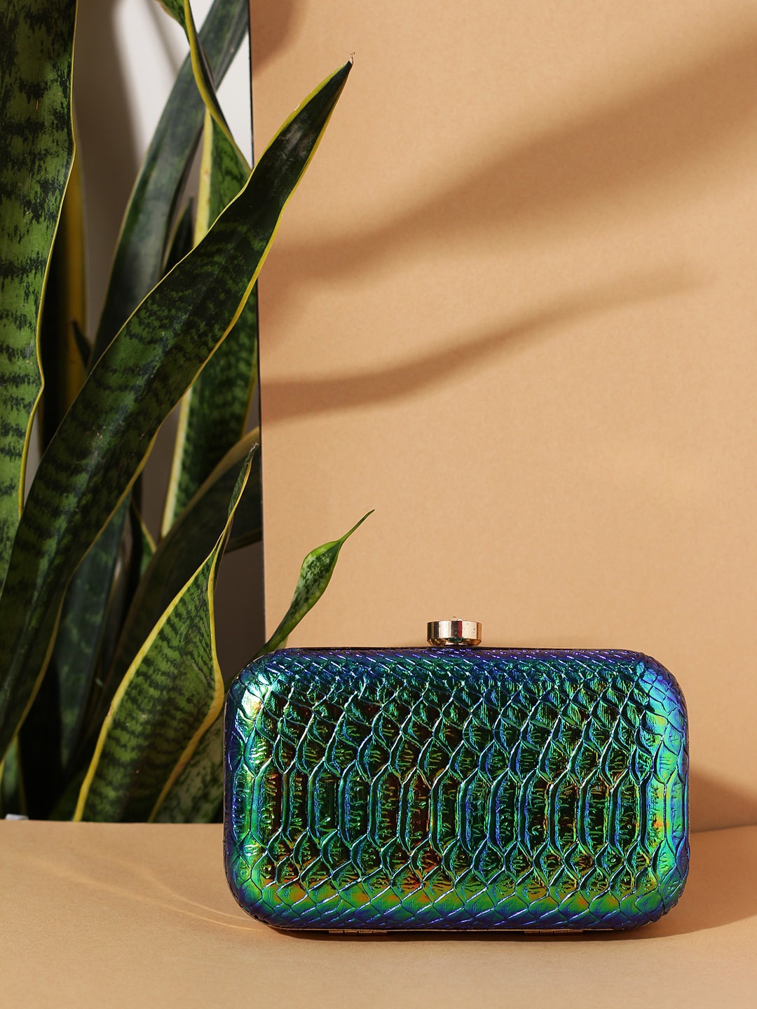 

STREET 9 Women Blue & Green Snake Skin Textured Box Clutch