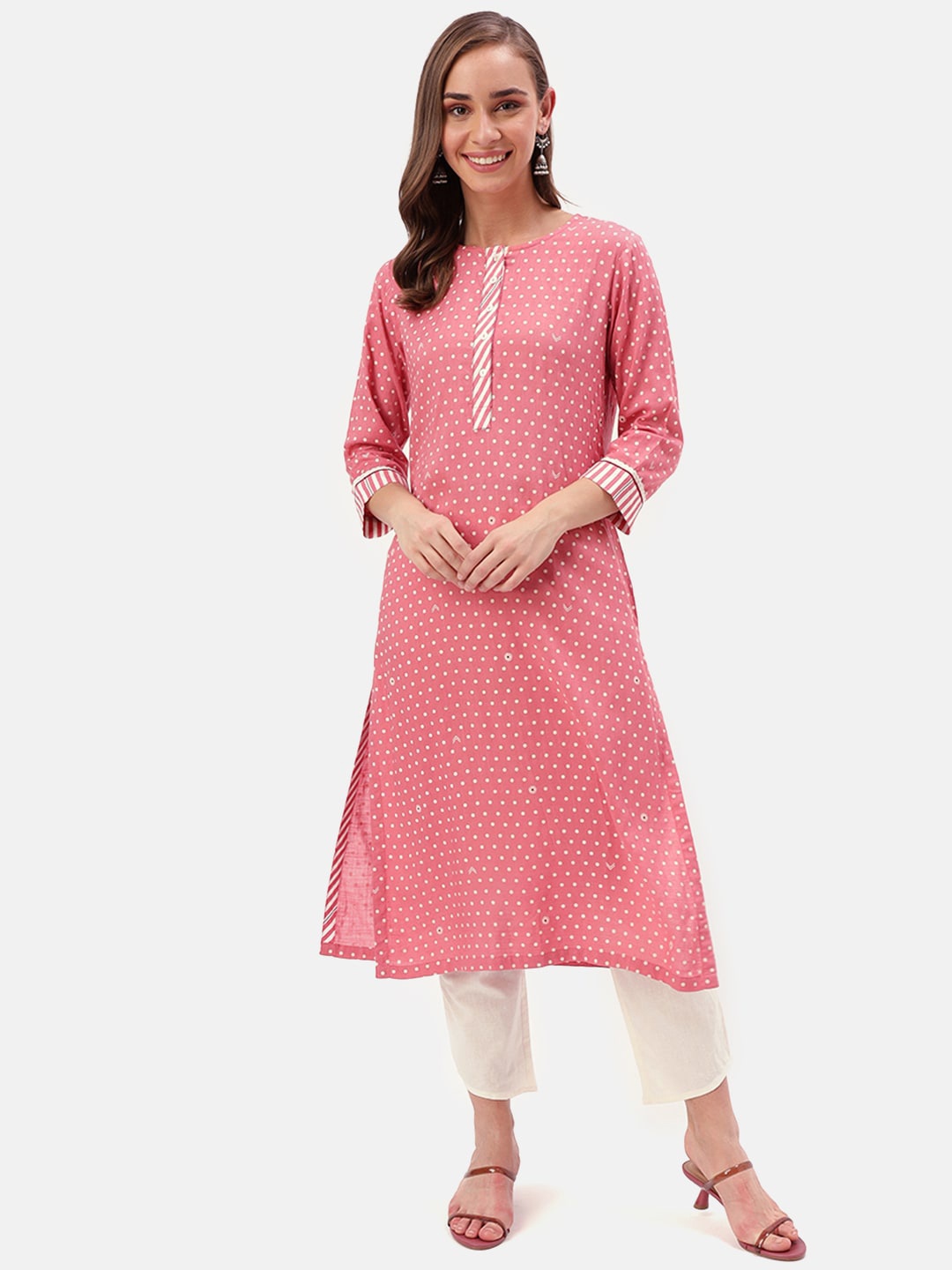 

Saaki Women Pink Printed A-Line Kurta