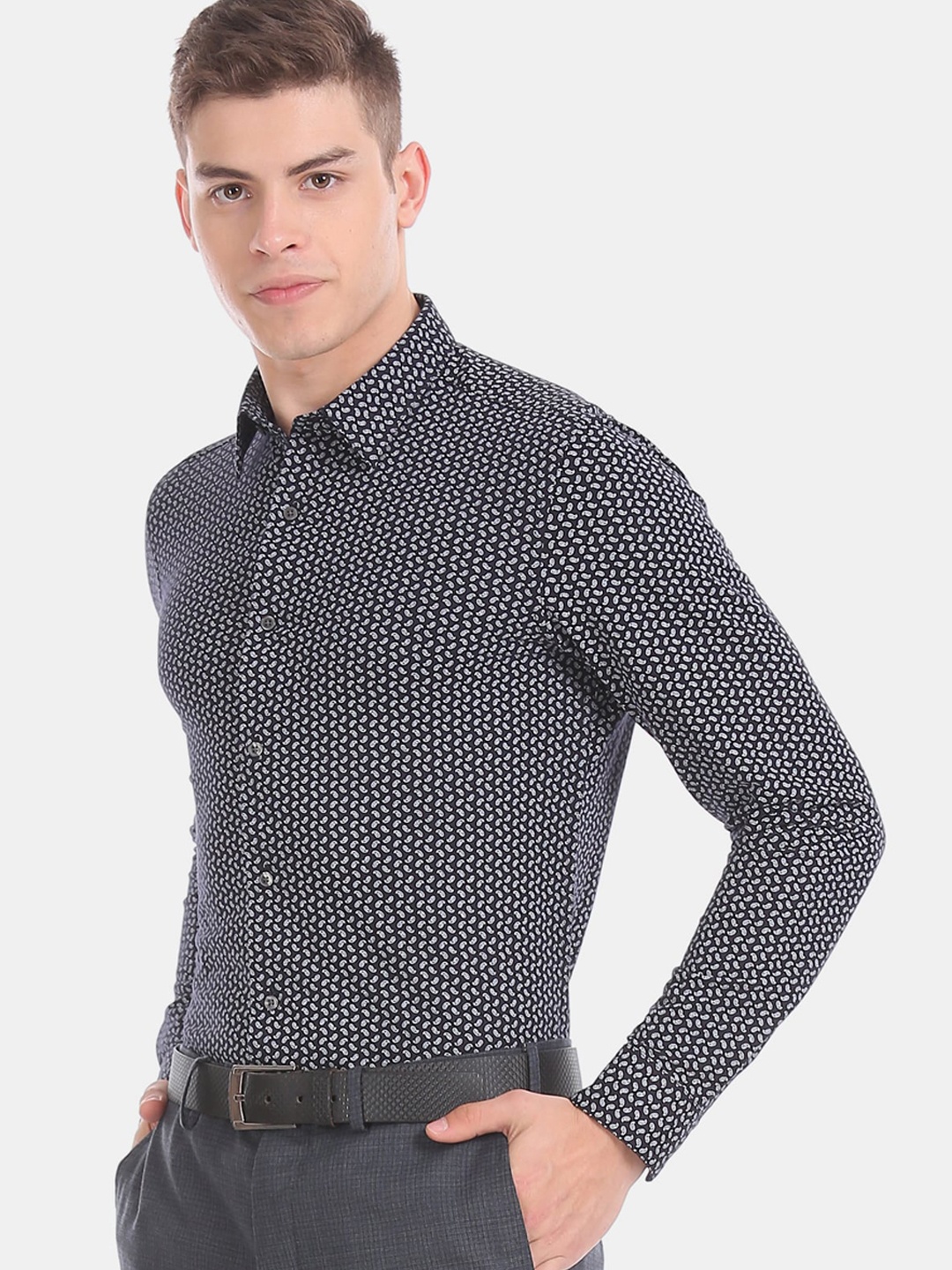 

Arrow Men Blue Slim Fit Printed Formal Shirt