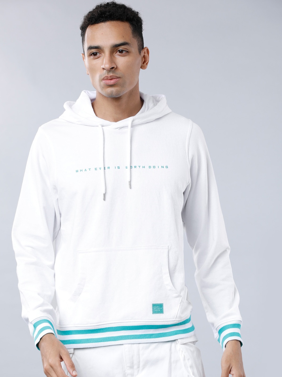 

HIGHLANDER Men White Printed Hooded Sweatshirt