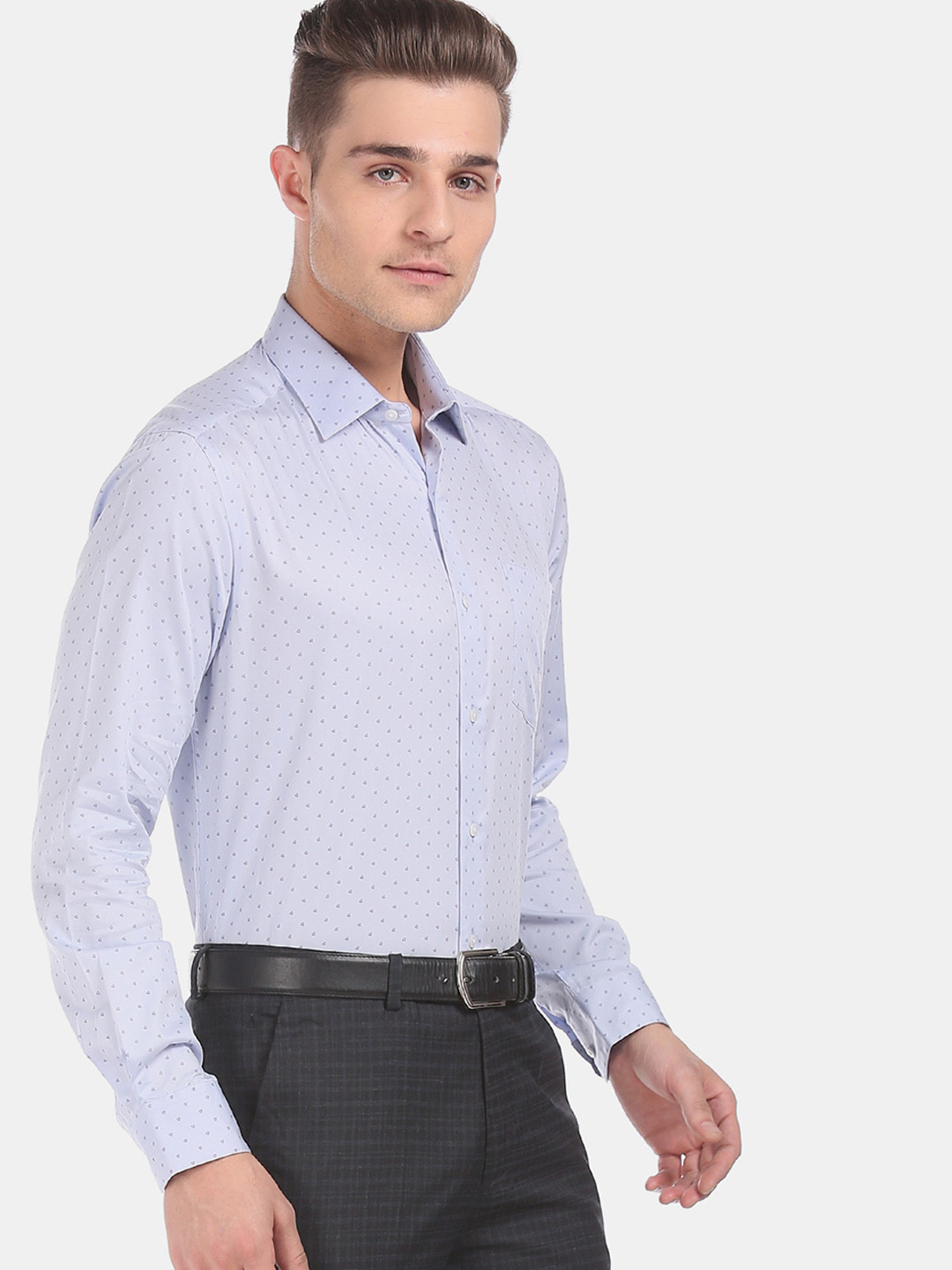 

Arrow Men Blue Slim Fit Printed Cutaway Collar Formal Shirt