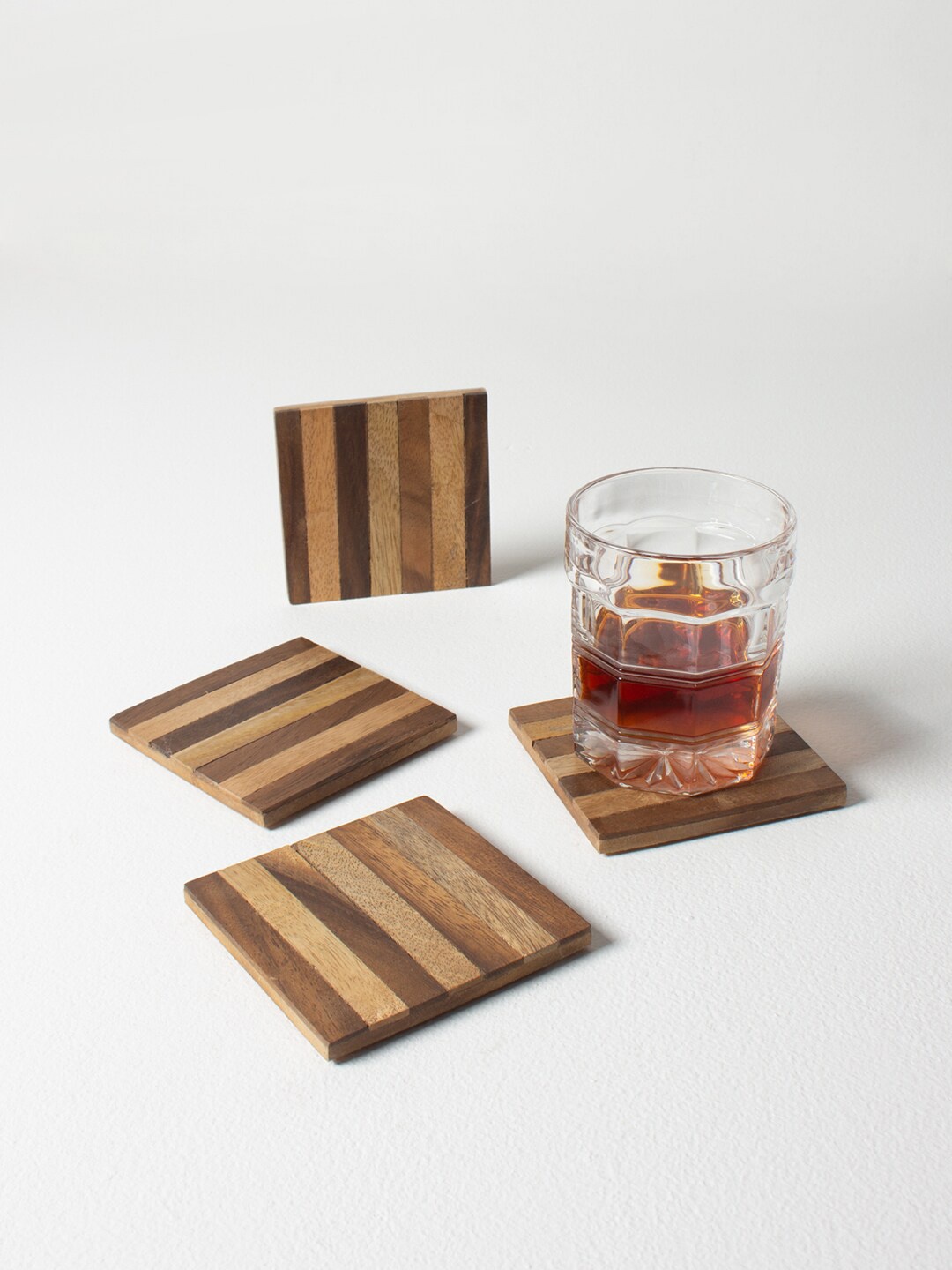 

CASA DECOR Set Of 4 Brown & Tan Coloured Striped Wooden Coasters
