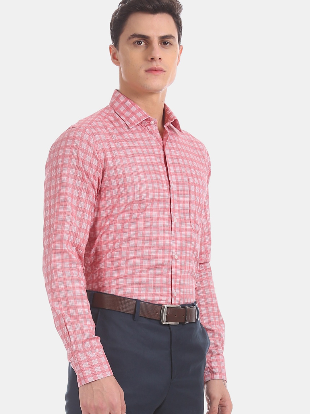 

Arrow Men Red & White Slim Fit Checked Formal Shirt