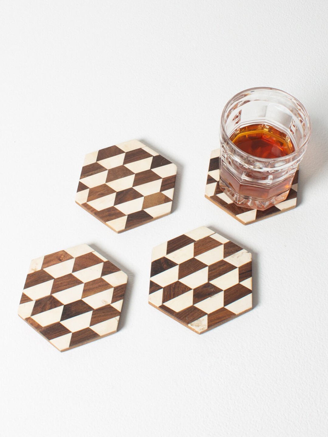 

CASA DECOR White And Brown Wooden Coaster