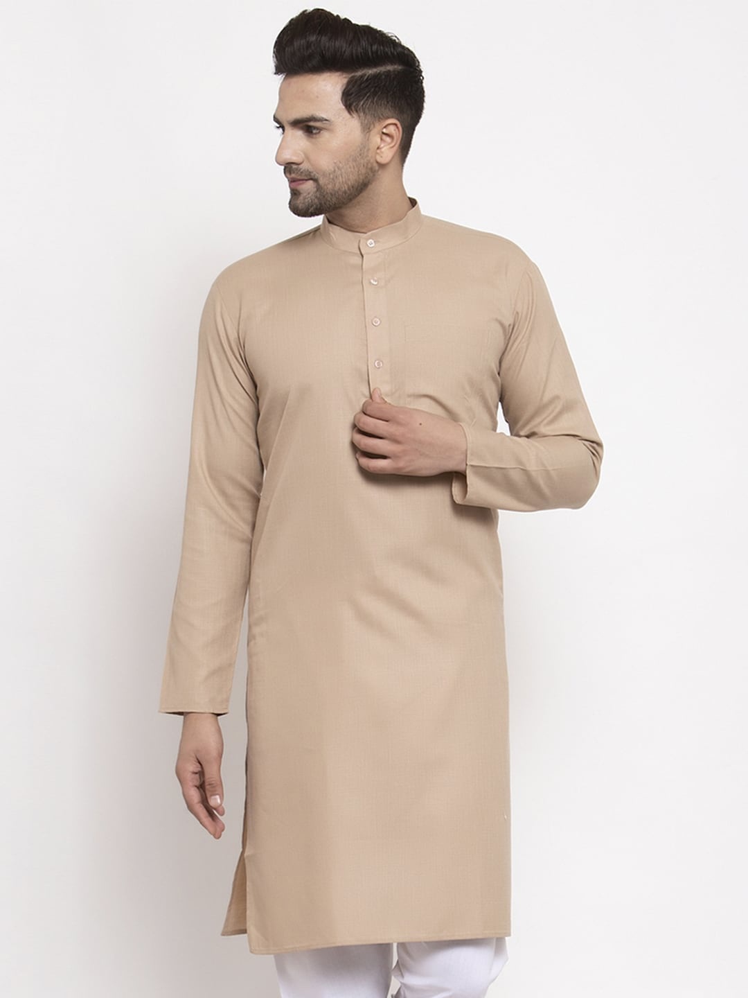 

Jompers Men Beige Solid Straight Kurta