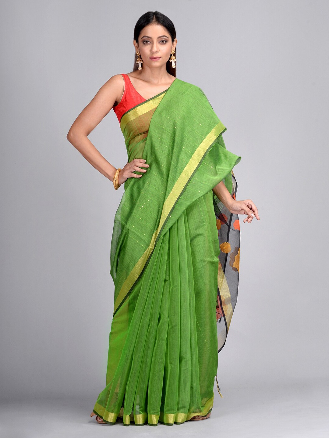 

Mitera Green & Black Cotton Blend Woven Design Taant Saree