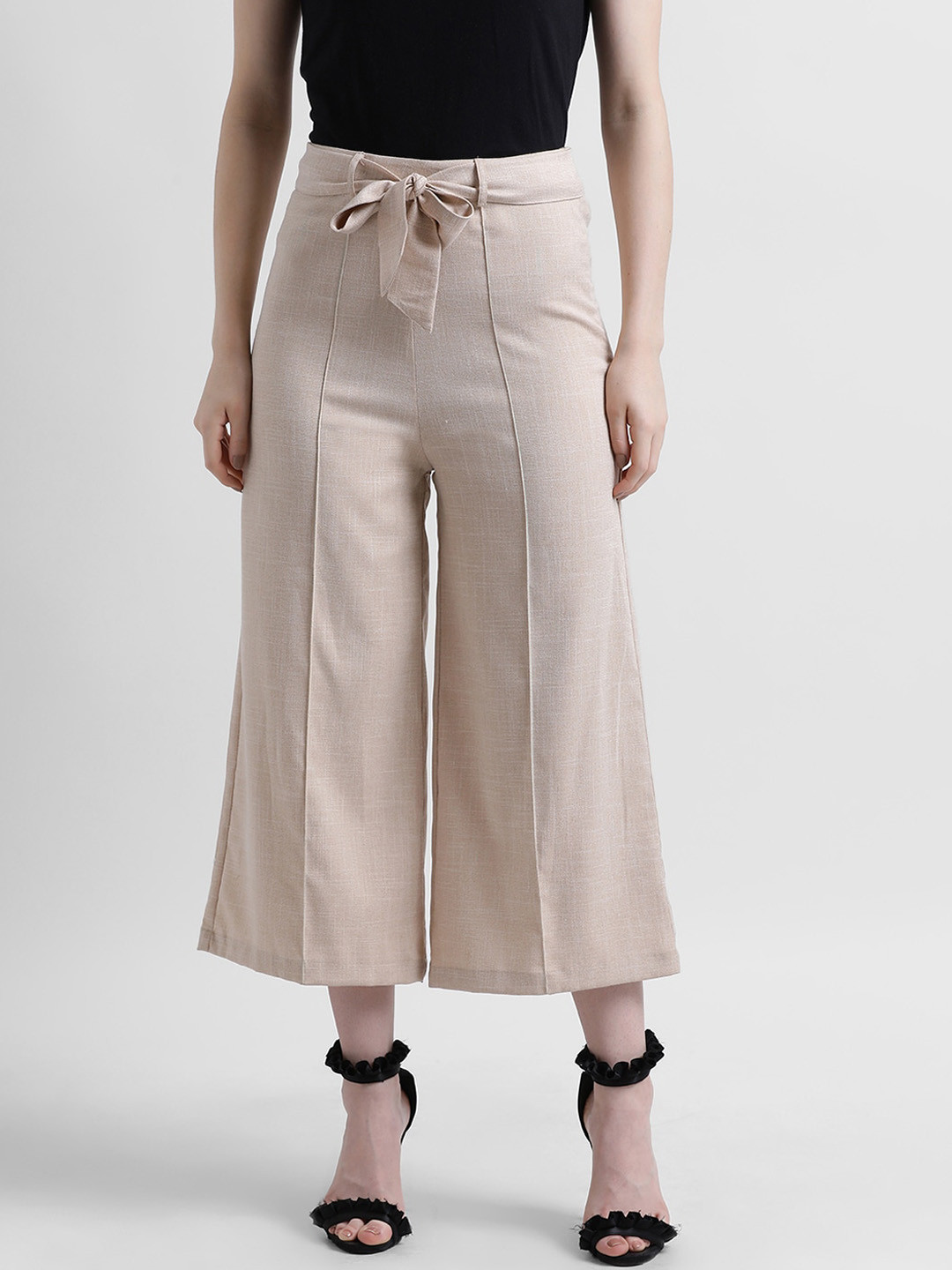 

Zink London Women Beige Flared Solid Culottes