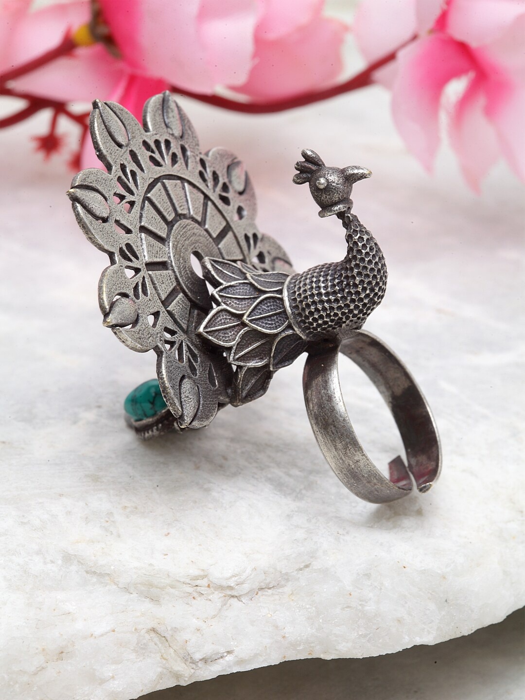

Moedbuille Women Silver-Plated Turquoise-Studded Adjustable Finger Ring