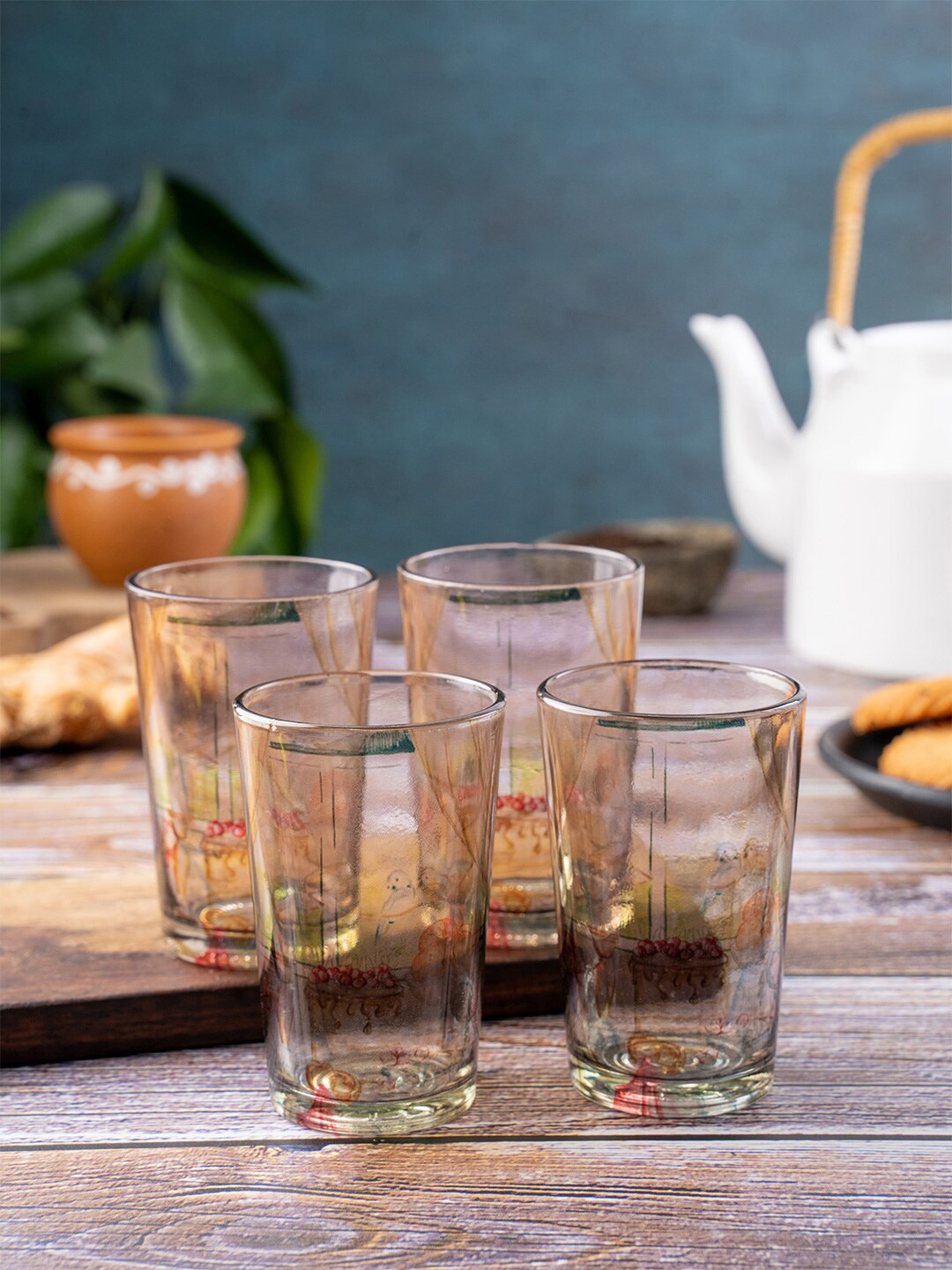 

Kolorobia An Elegant English Breakfast Chai Glasses Set of 4, Multi