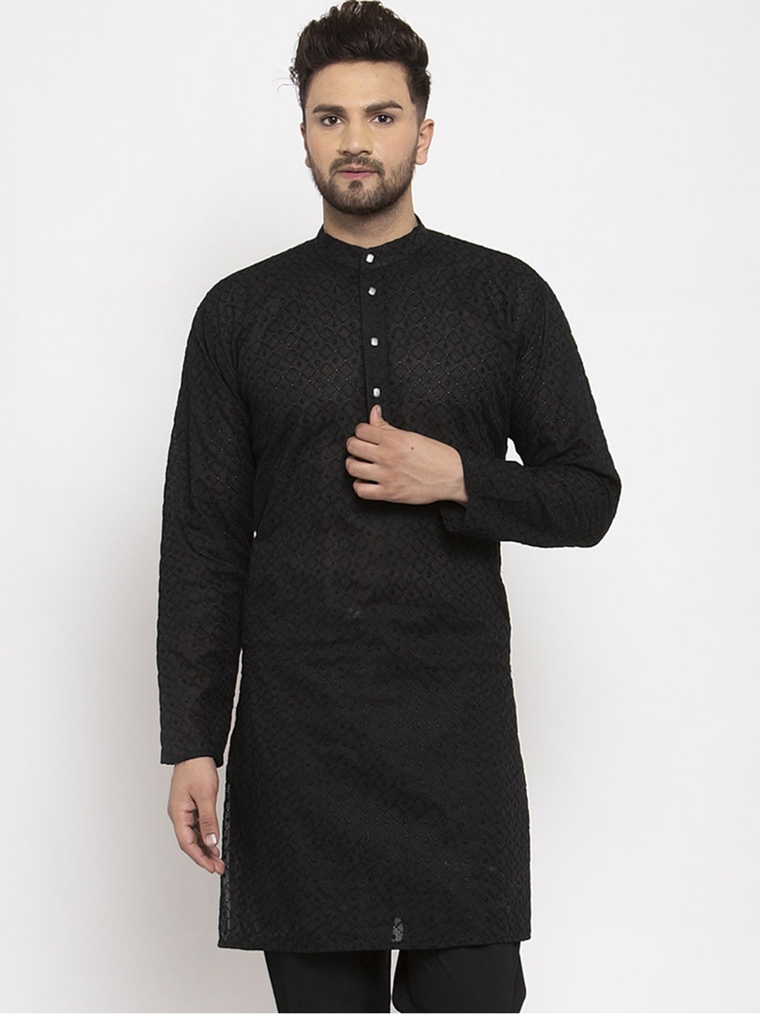 

Jompers Men Black Embroidered Straight Kurta
