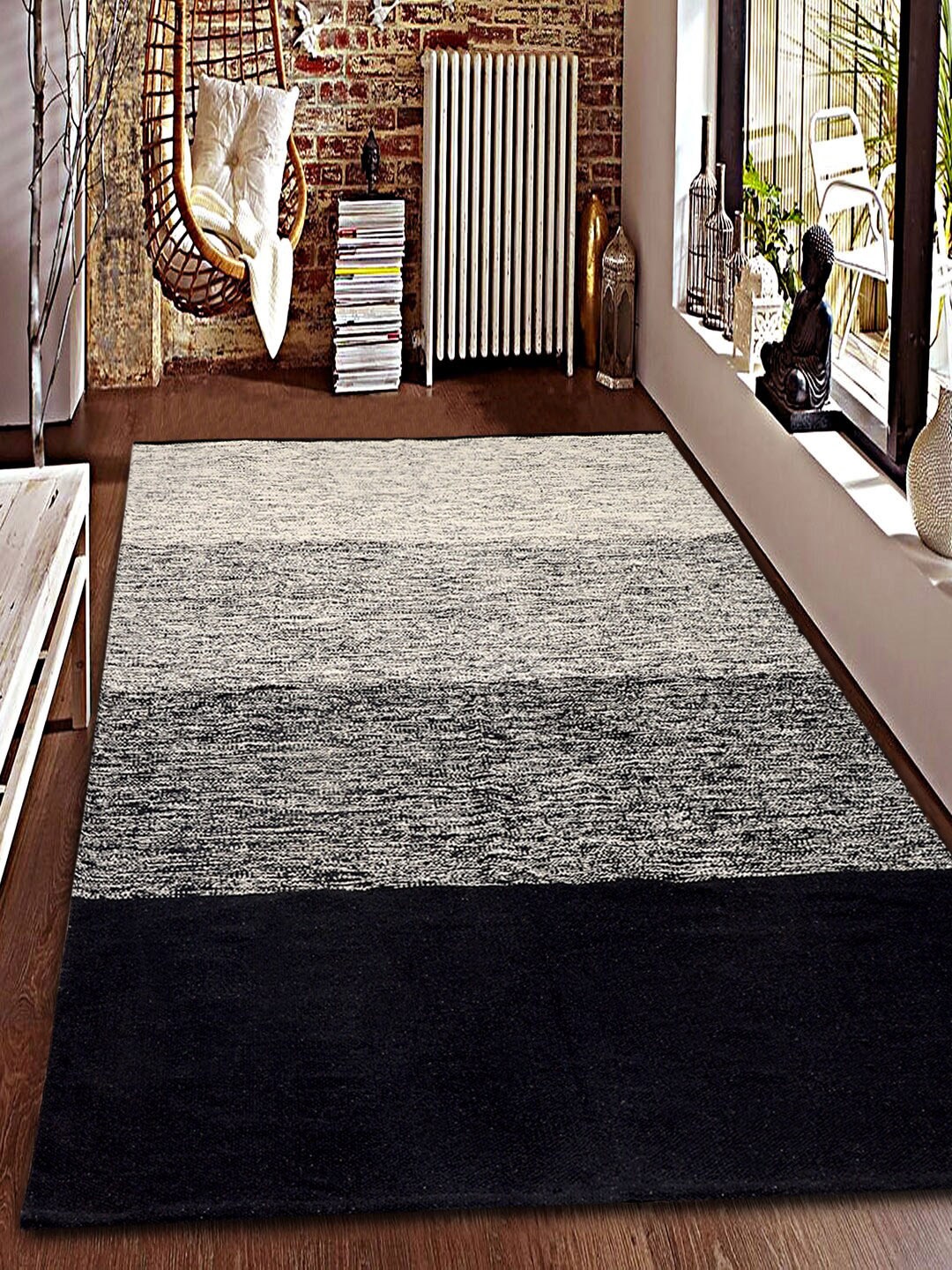 

Saral Home Grey & Black Colourblocked Anti-Skid Dhurrie
