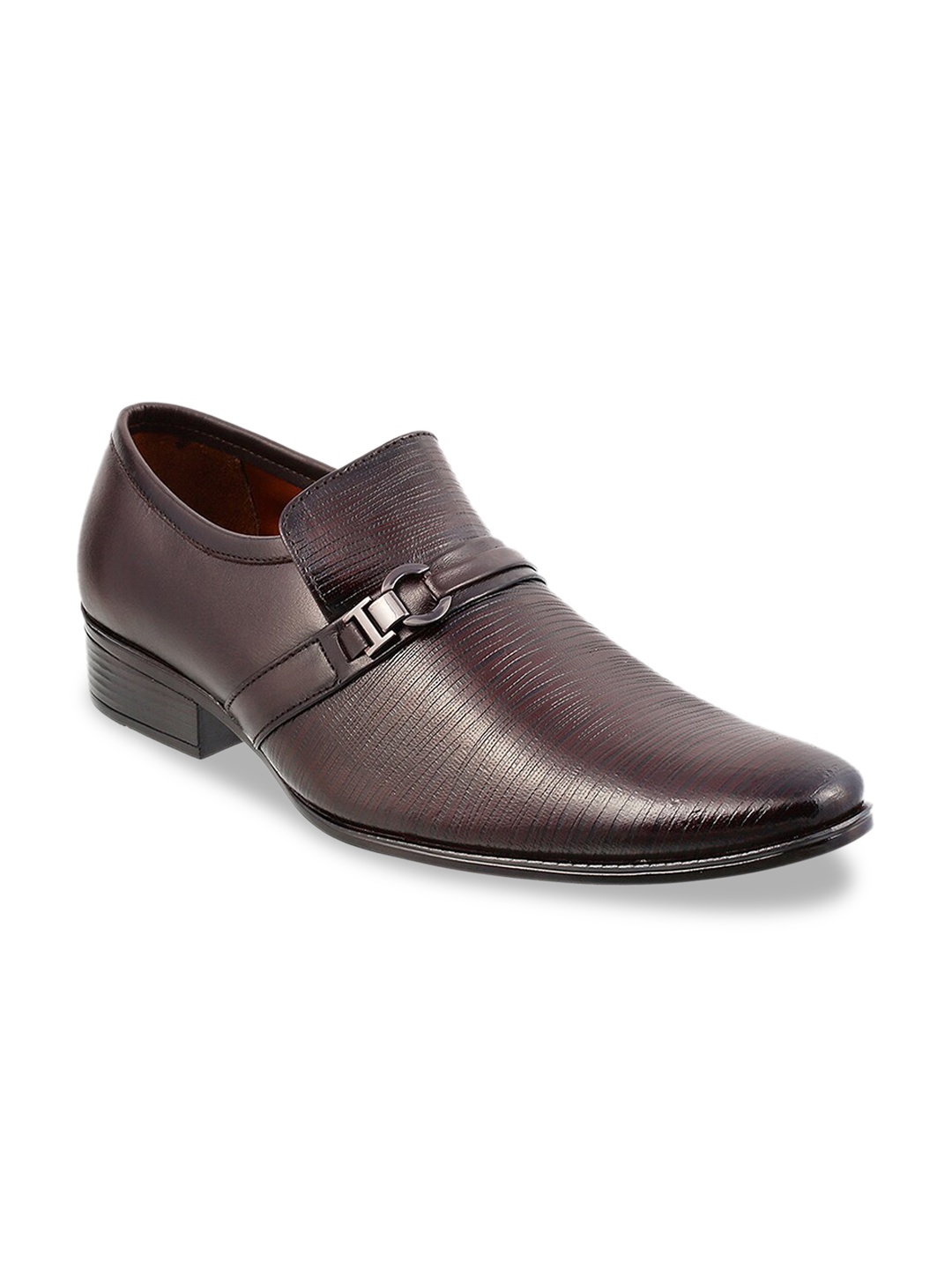 

Mochi Men Brown Textured Leather Formal Slip-Ons