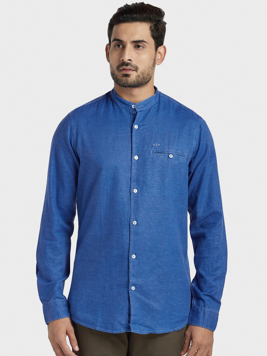

ColorPlus Men Blue Regular Fit Solid Casual Shirt
