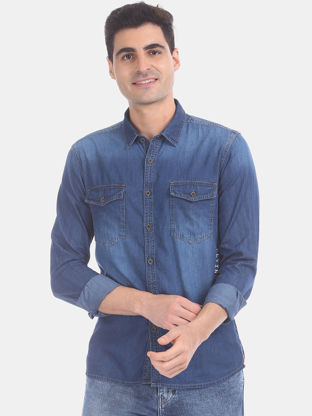 

Flying Machine Men Blue Regular Fit Faded Casual Shirt