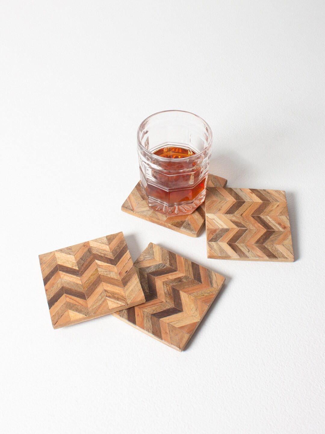 

Casa Decor Brown Set of 4 Chevron Square Coasters