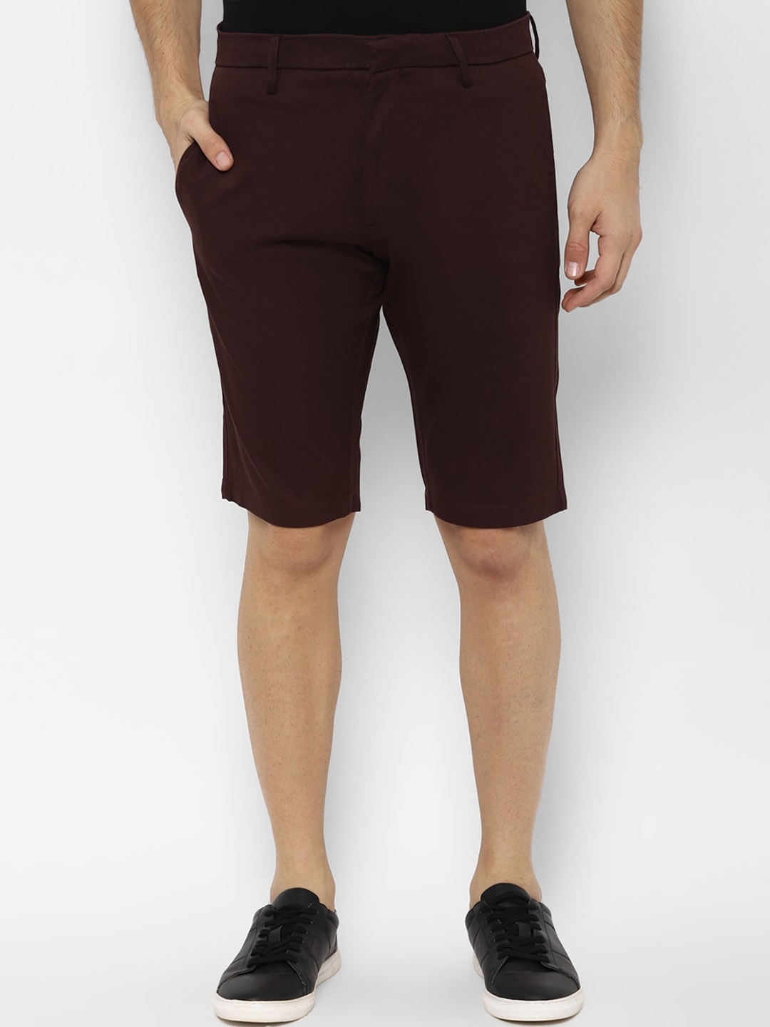 

Allen Solly Men Coffee Brown Solid Slim Fit Regular Shorts