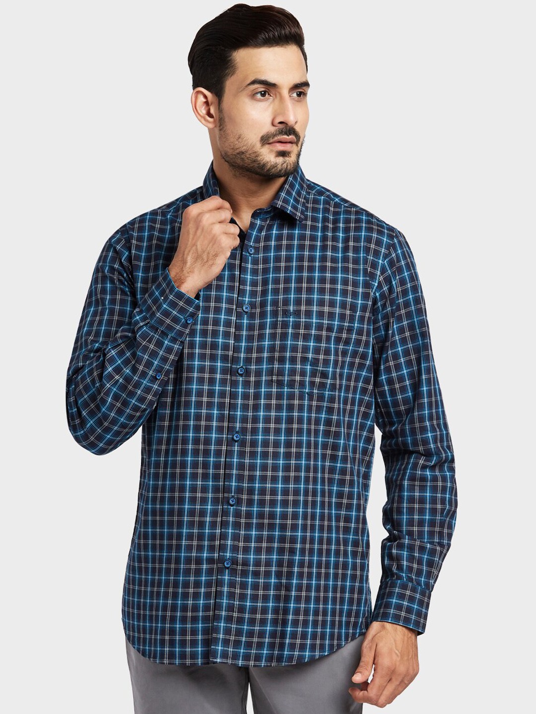 

ColorPlus Men Blue Tailored Fit Checked Casual Shirt