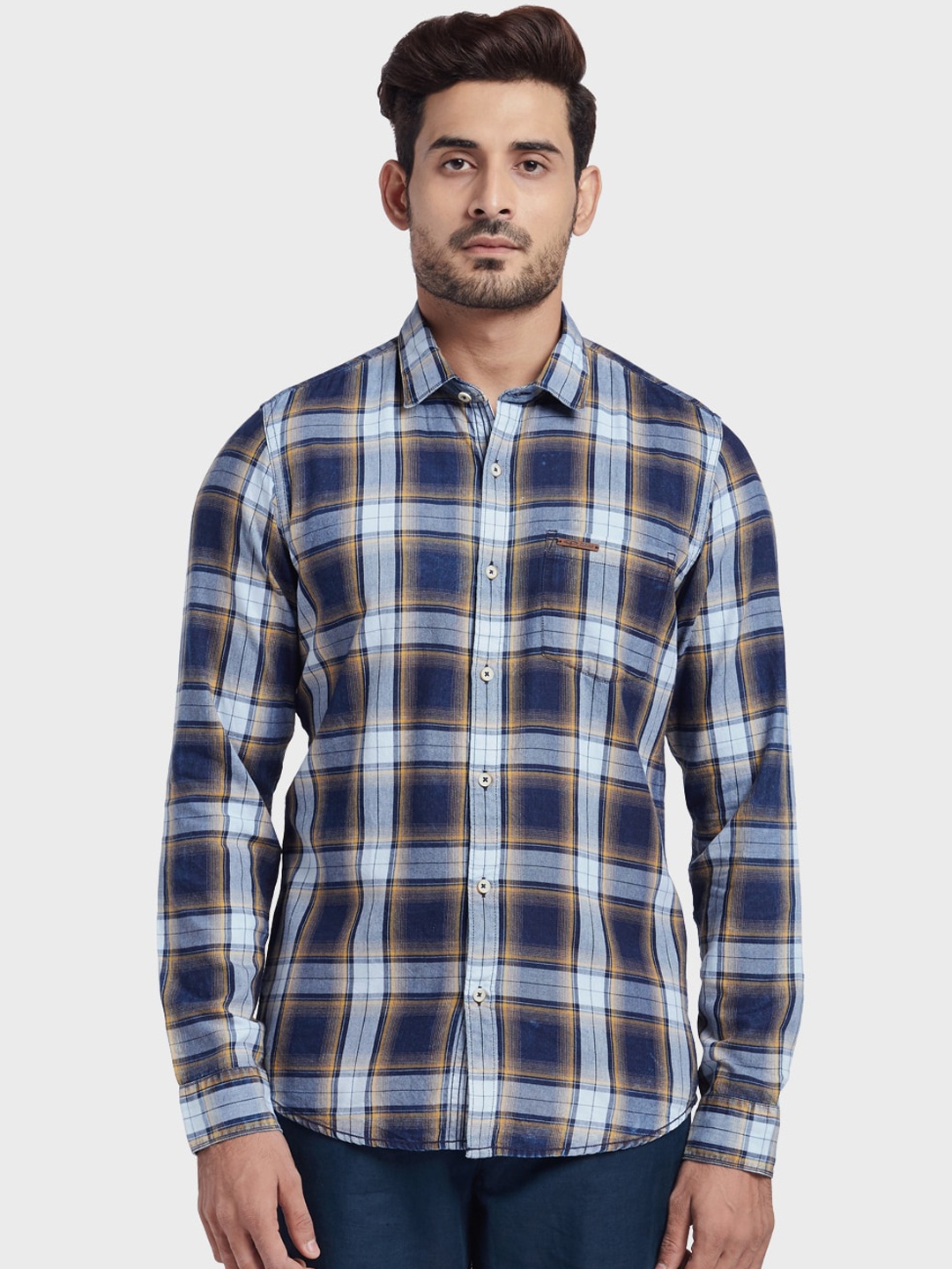 

ColorPlus Men Yellow & Blue Regular Fit Checked Casual Shirt