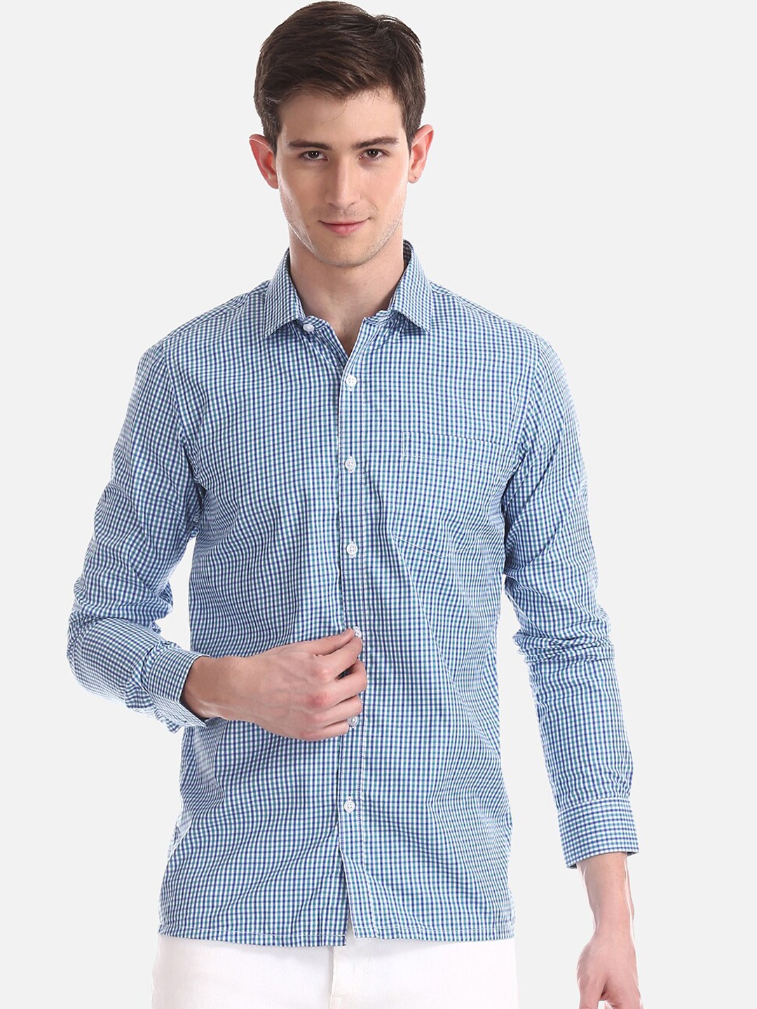 

Excalibur Men Blue & White Regular Fit Checked Casual Shirt