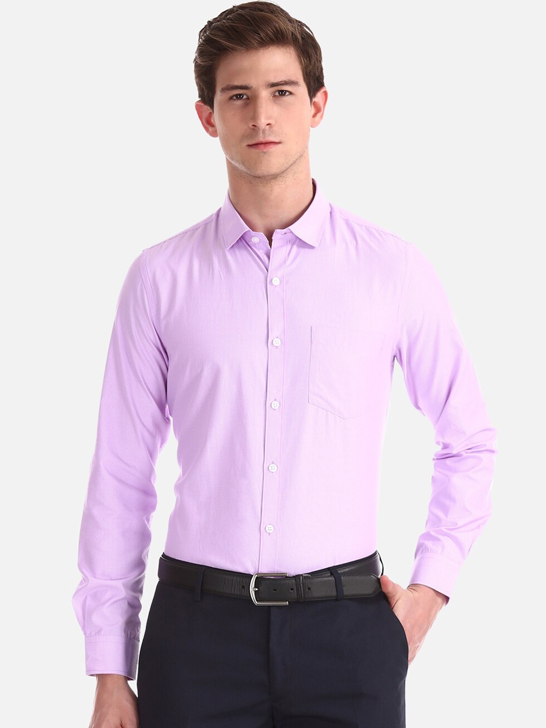 

Excalibur Men Purple Regular Fit Solid Formal Shirt