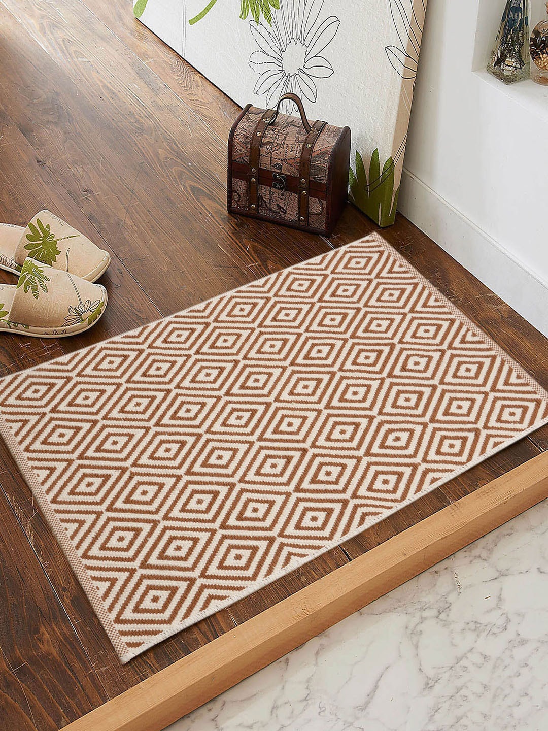 

Saral Home Brown & Beige Diamond Design Anti-Skid Dhurrie