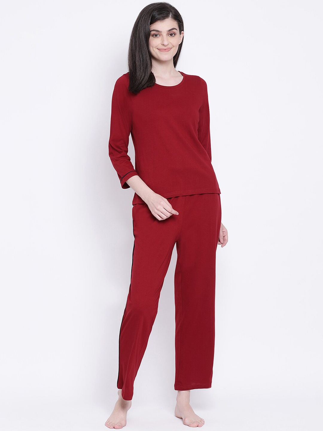

Clovia Women Maroon Solid Night Suit