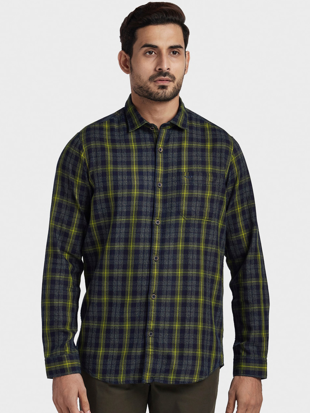 

ColorPlus Men Blue & Green Regular Fit Checked Casual Shirt