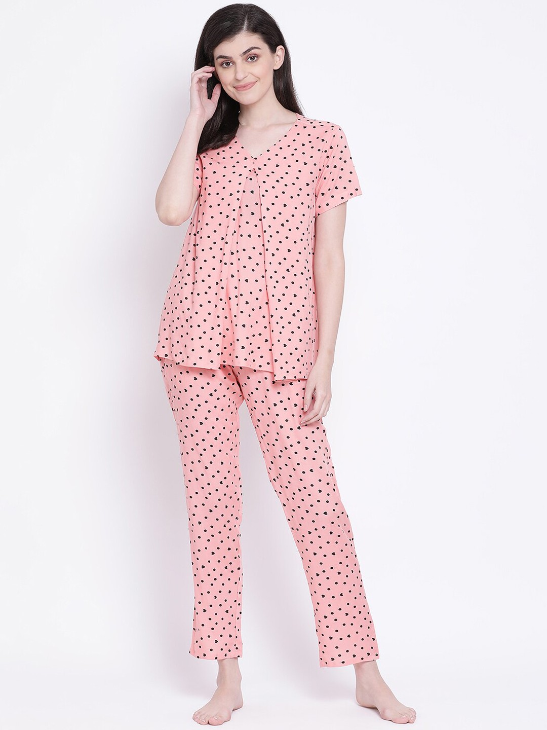 

Clovia Women Pink & Black Floral Printed Night Suit