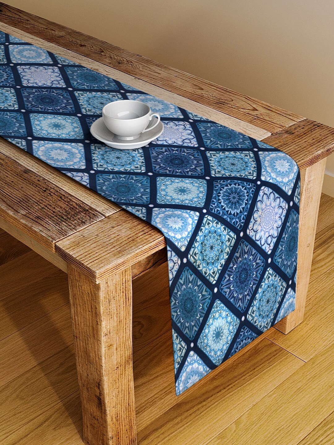 Alina decor Blue & White Digital Printed Table Runner