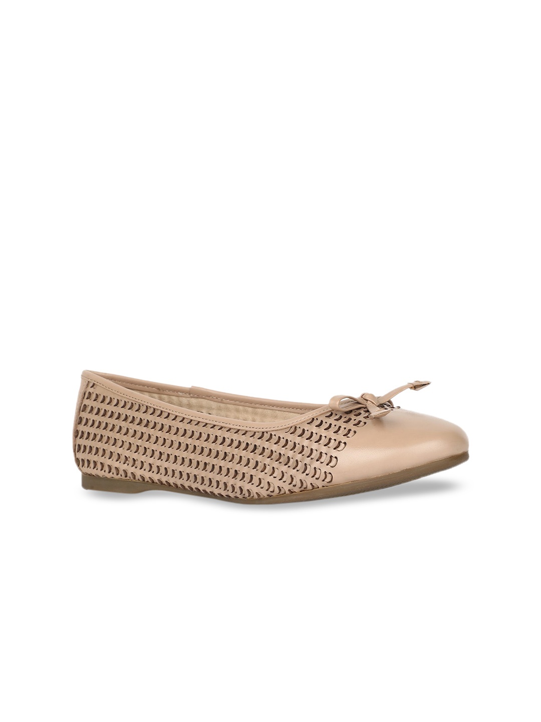 

Hush Puppies Women Beige Textured Ballerinas