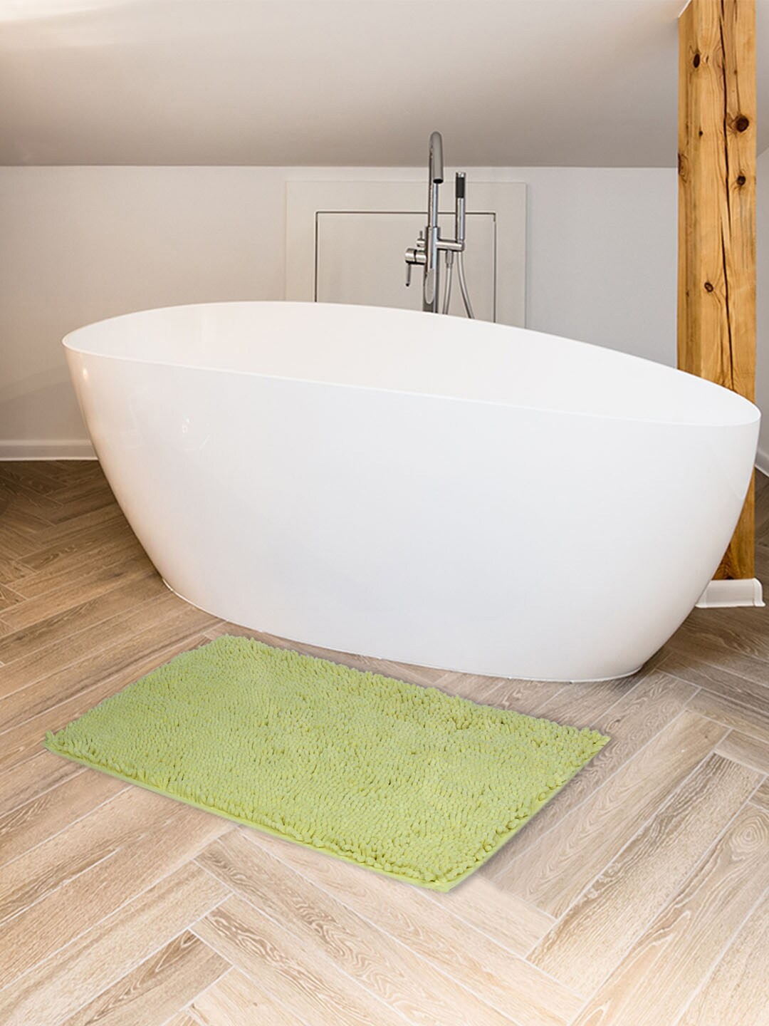 

Lushomes Green Textured 2200 GSM Bath Math