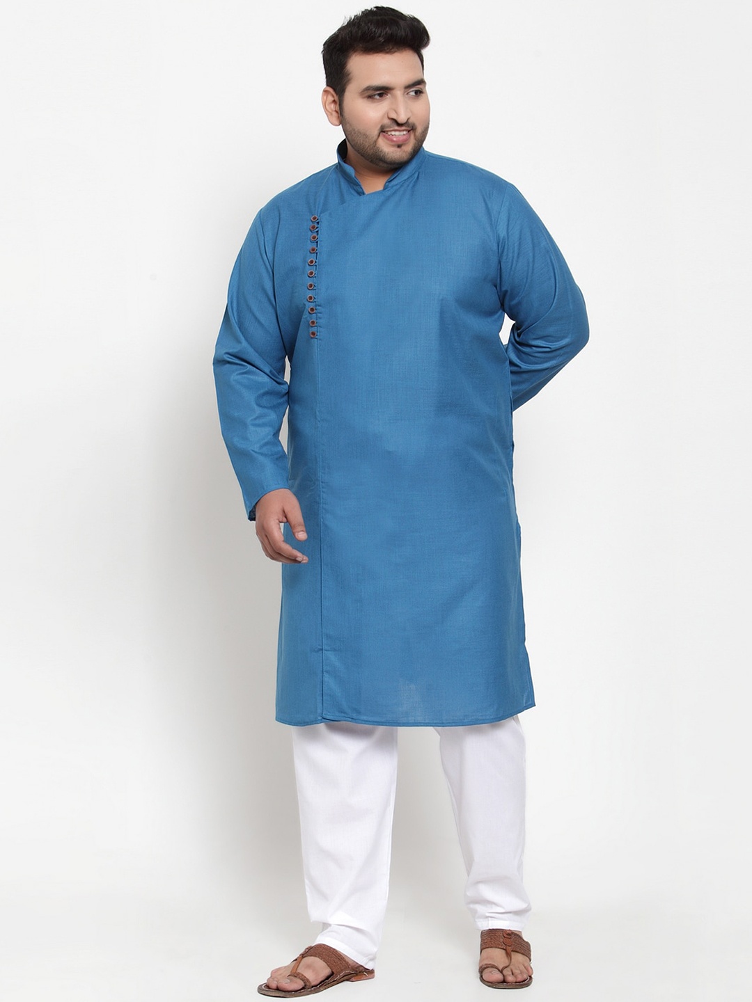 

plusS Men Blue & White Solid Kurta with Pyjamas