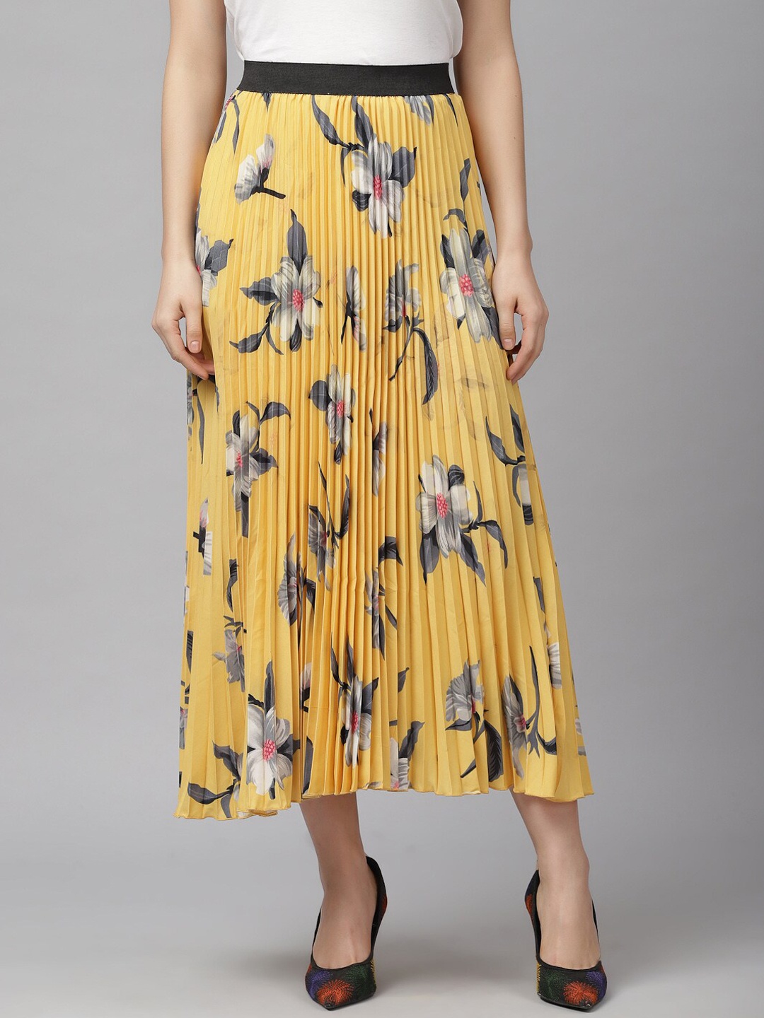 

KASSUALLY Mustard Yellow Floral Printed Accordion Pleat Midi Flared Skirt