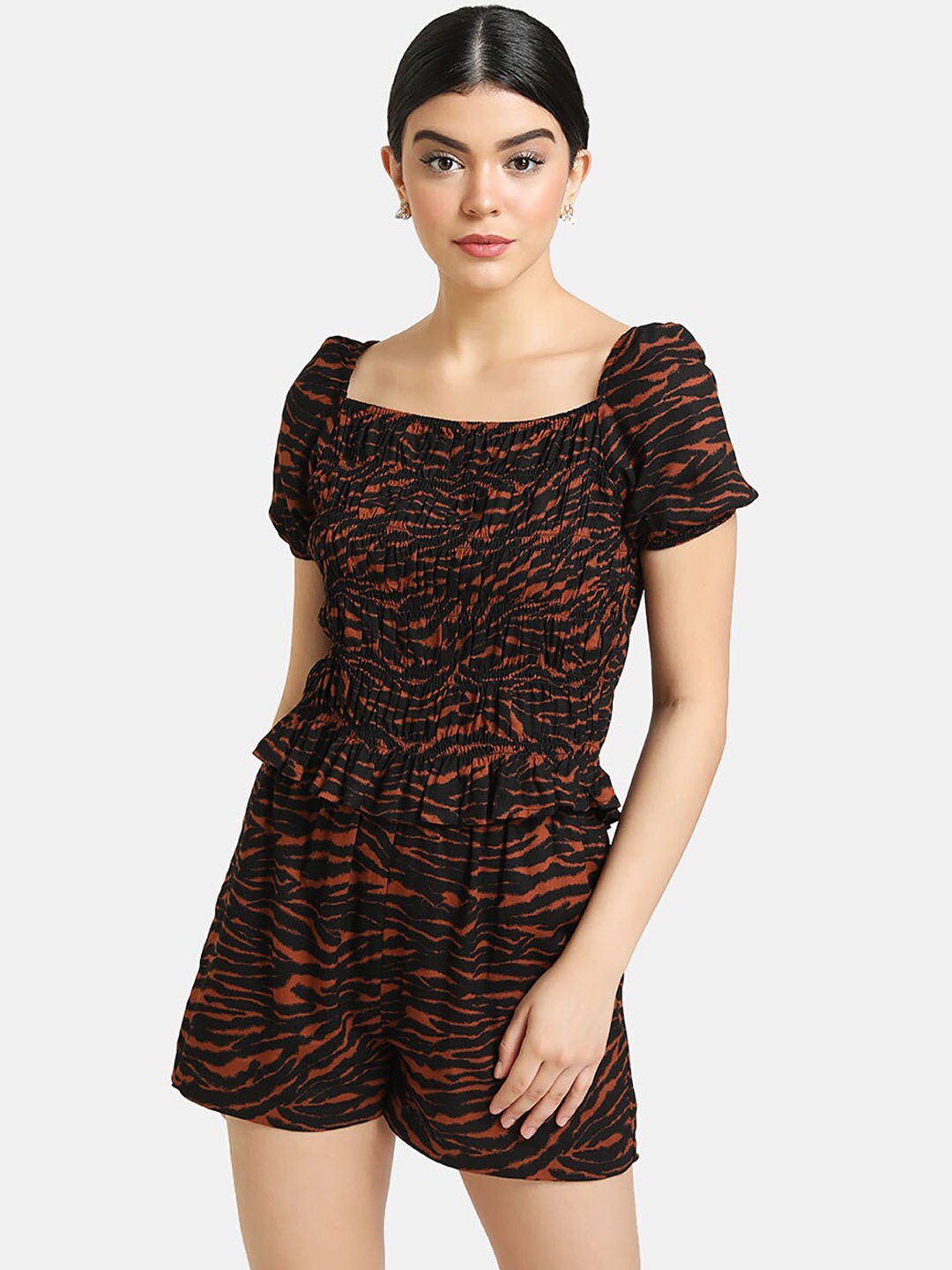Kazo Women Black & Brown Animal Printed Clothing Set