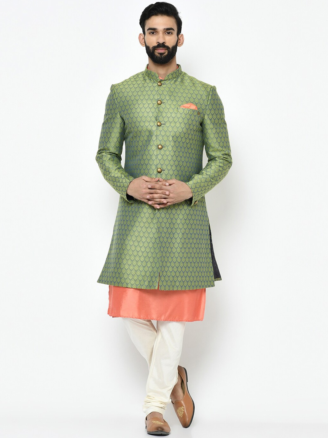 

KISAH Men Self-Design Indowestern Sherwani Set, Green