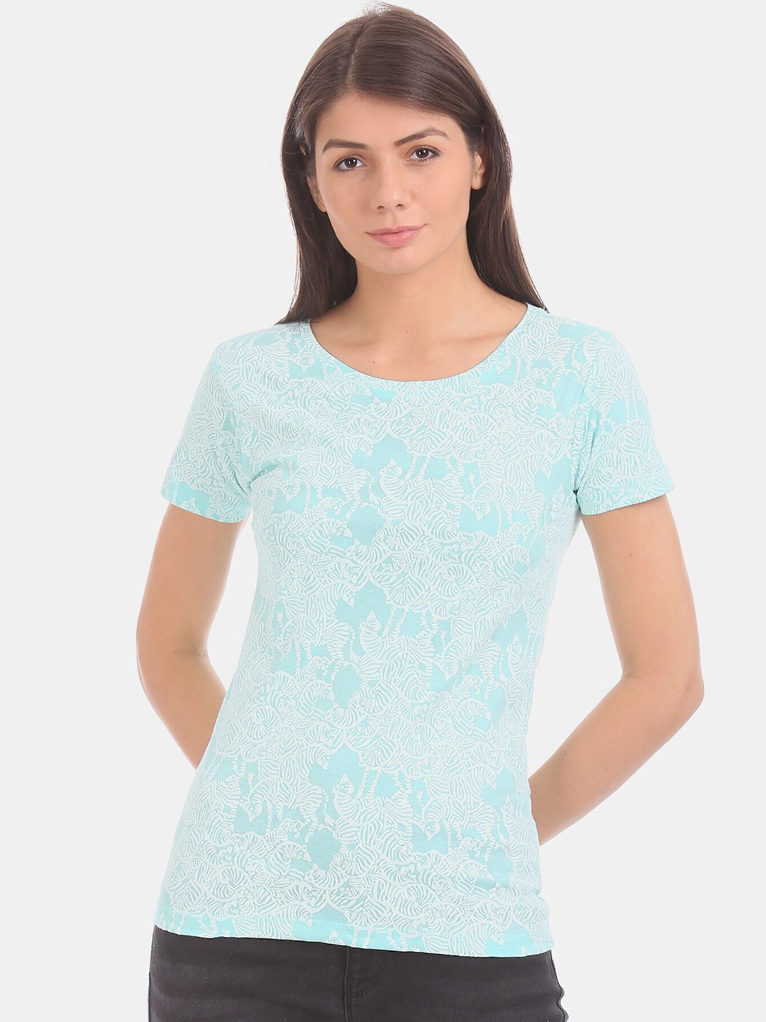 

Sugr Women Blue Printed Round Neck T-shirt