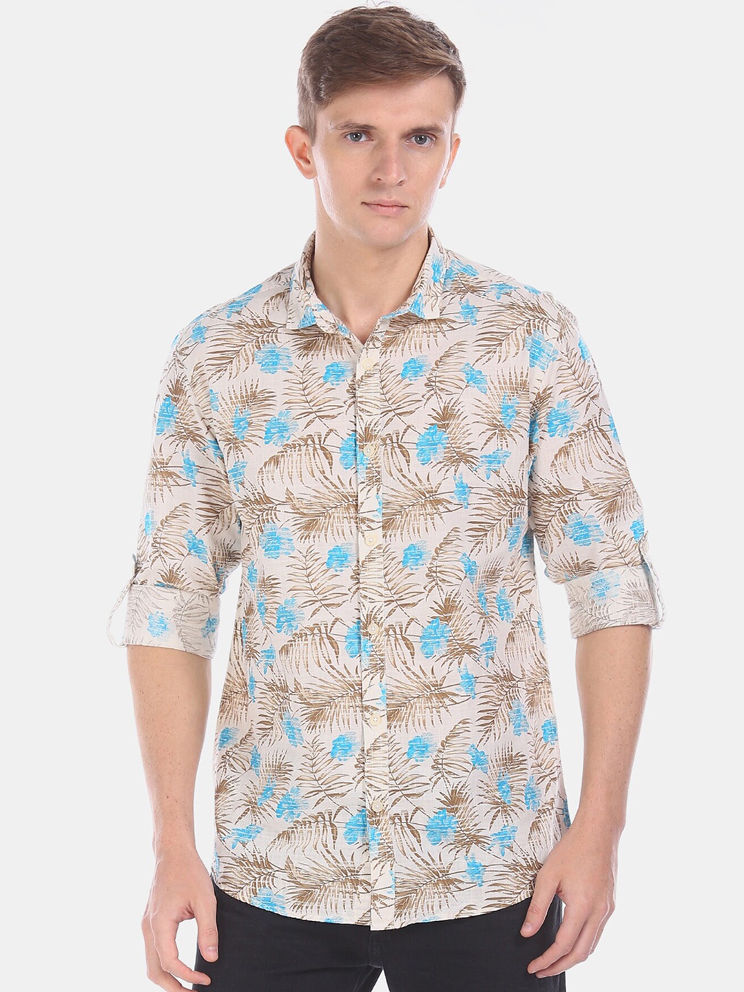 

Cherokee Men Beige & Blue Regular Fit Printed Casual Shirt