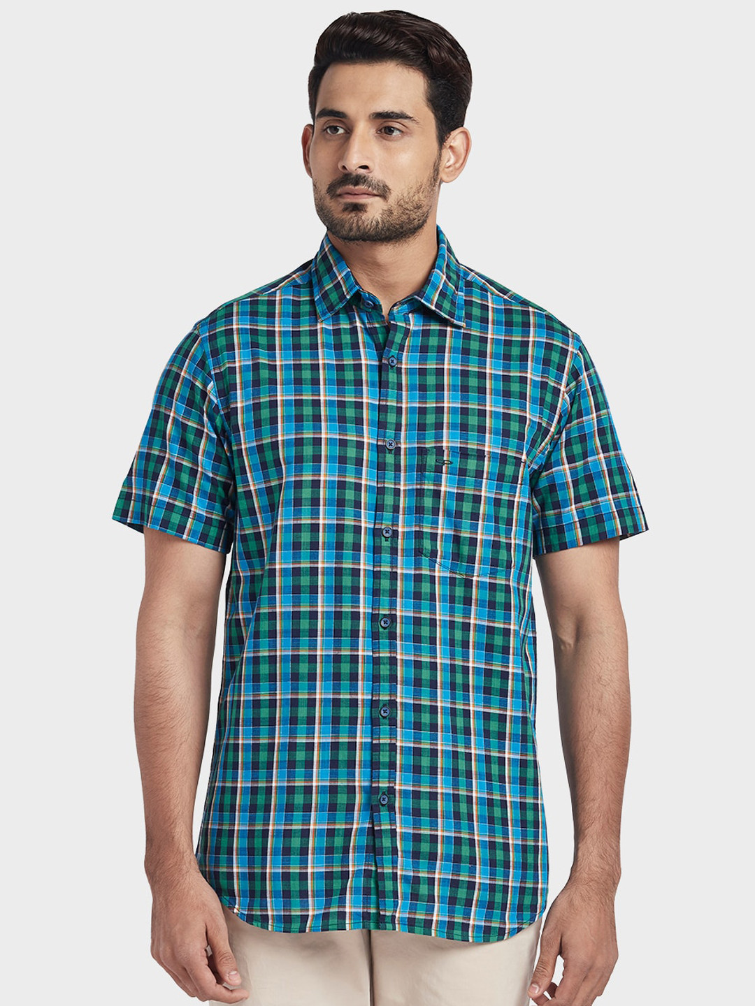

ColorPlus Men Blue & Green Tailored Fit Checked Casual Shirt